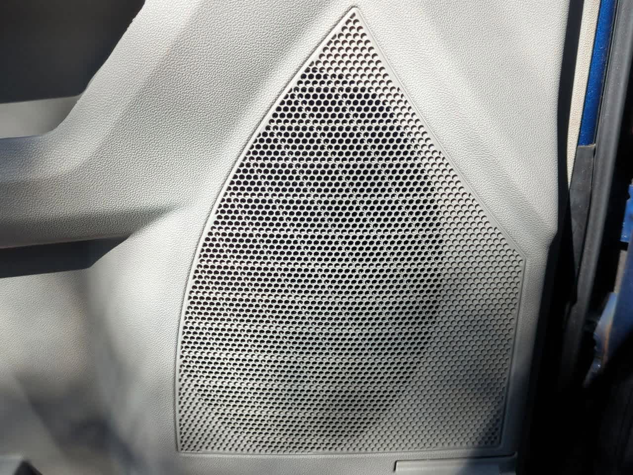 Thumbnail: 2010 Dodge Grand Caravan - 26