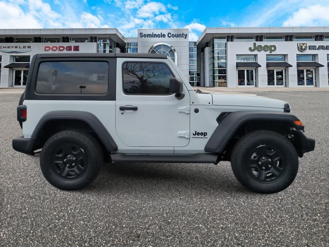 Thumbnail: 2026 Jeep Wrangler - 9