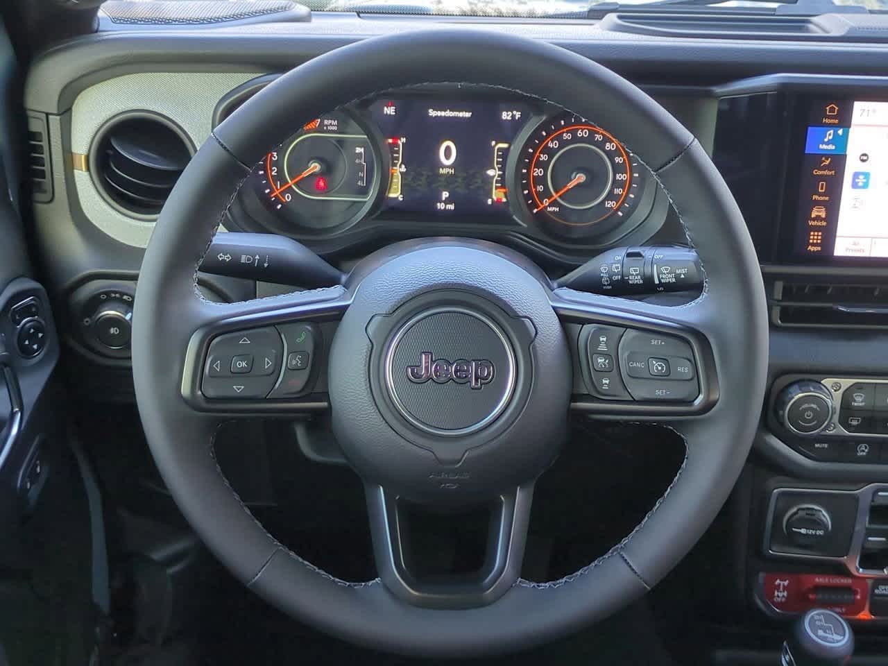 Thumbnail: 2025 Jeep Wrangler - 23