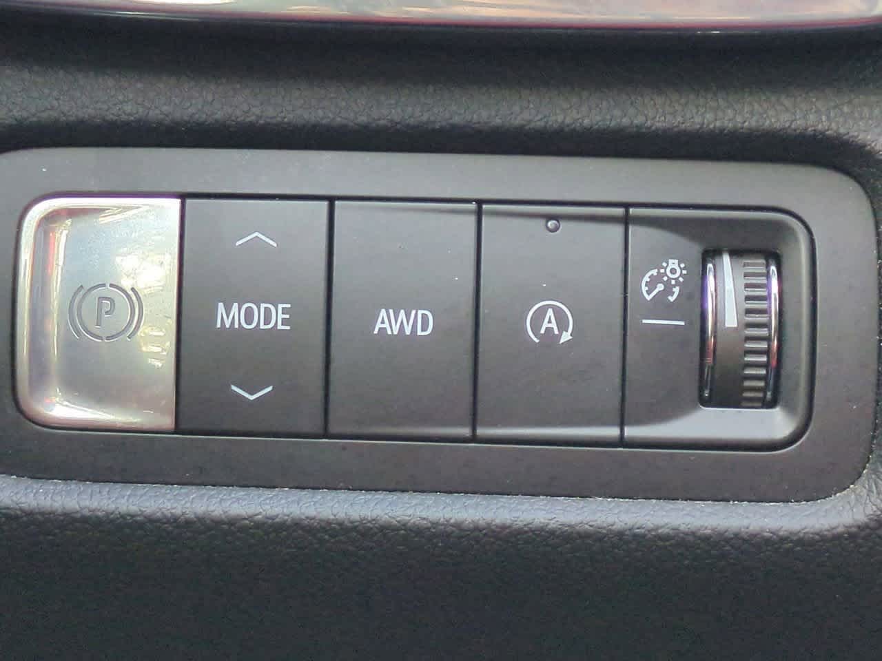 Thumbnail: 2025 GMC Acadia - 18