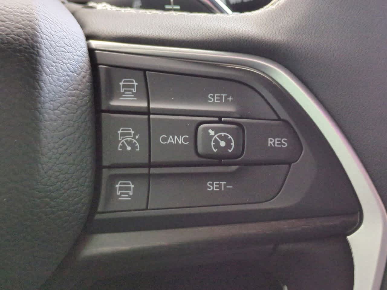 Thumbnail: 2025 Jeep Grand Cherokee L - 25