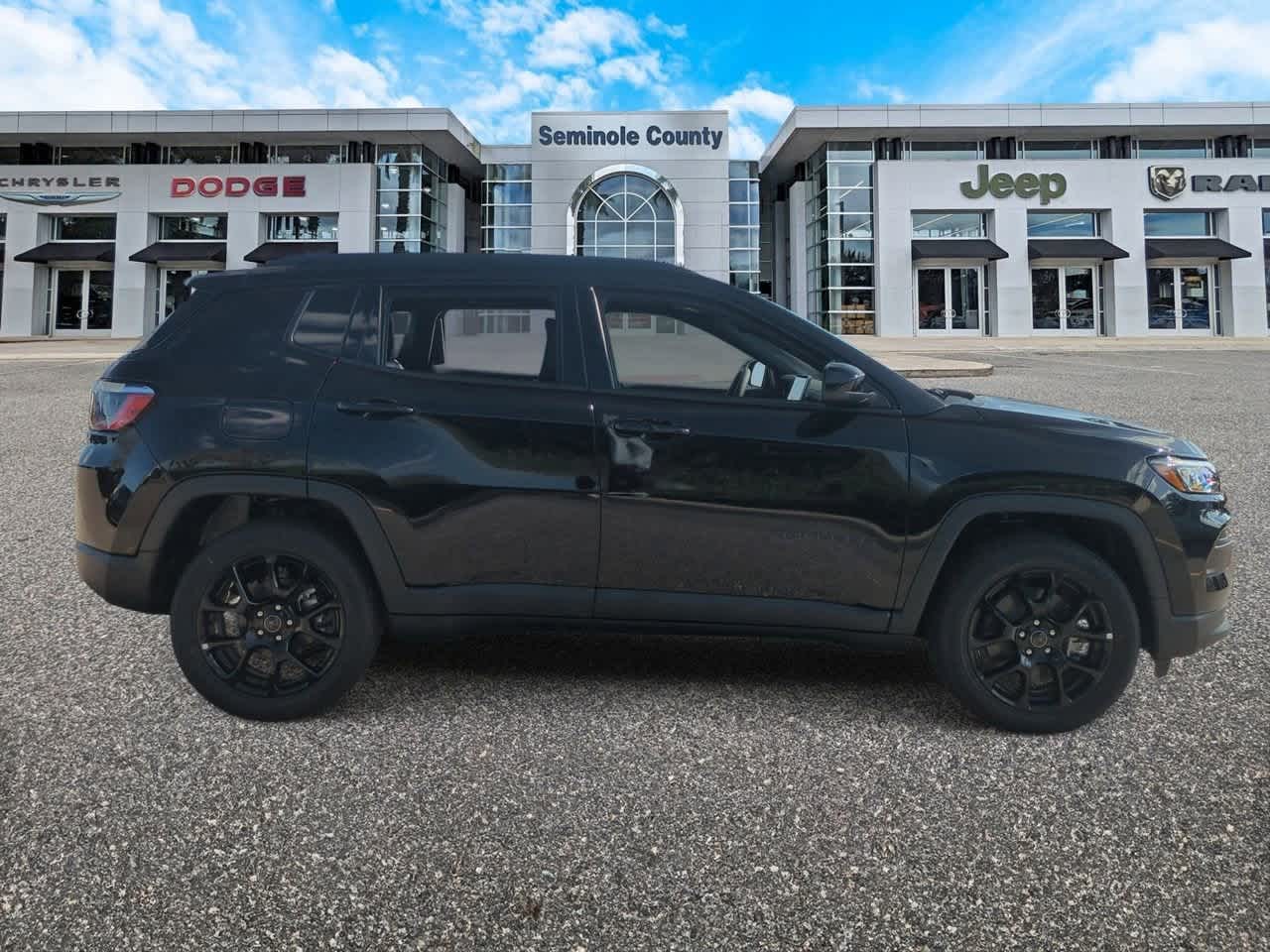 Thumbnail: 2026 Jeep Compass - 9