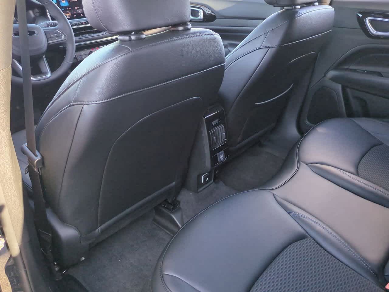 Thumbnail: 2026 Jeep Compass - 19