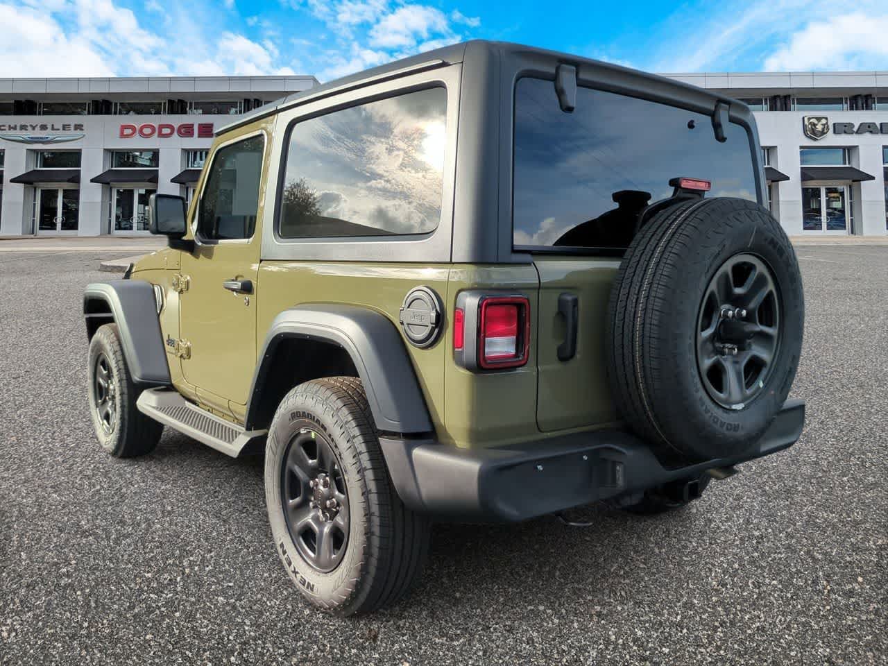 Thumbnail: 2026 Jeep Wrangler - 6