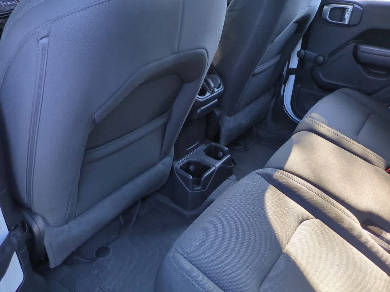 Thumbnail: 2022 Jeep Gladiator - 19