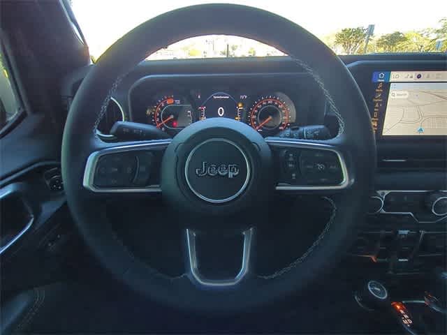 Thumbnail: 2025 Jeep Wrangler - 23