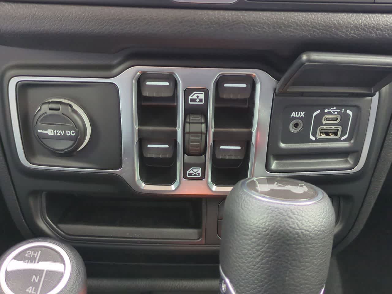 Thumbnail: 2026 Jeep Wrangler - 30