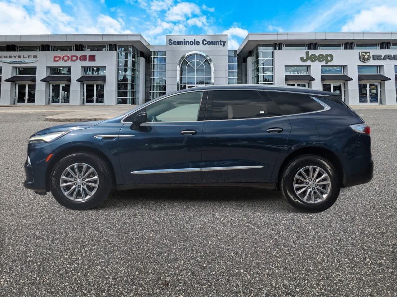 Thumbnail: 2023 Buick Enclave - 5