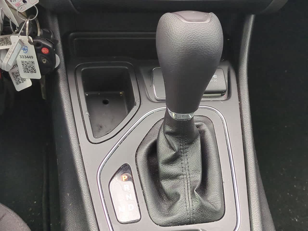 Thumbnail: 2021 Jeep Cherokee - 31