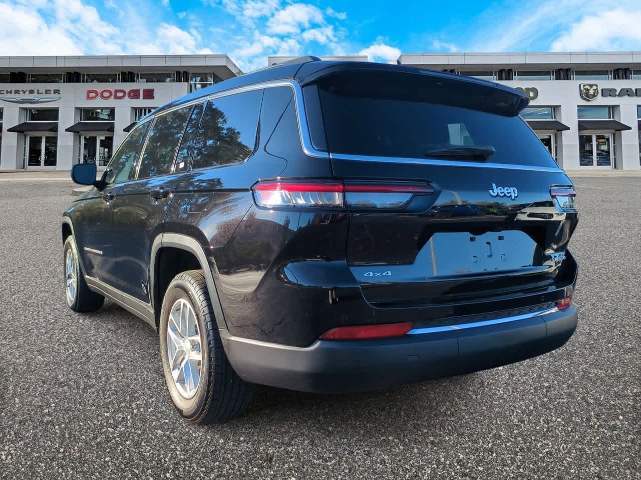 Thumbnail: 2025 Jeep Grand Cherokee L - 6