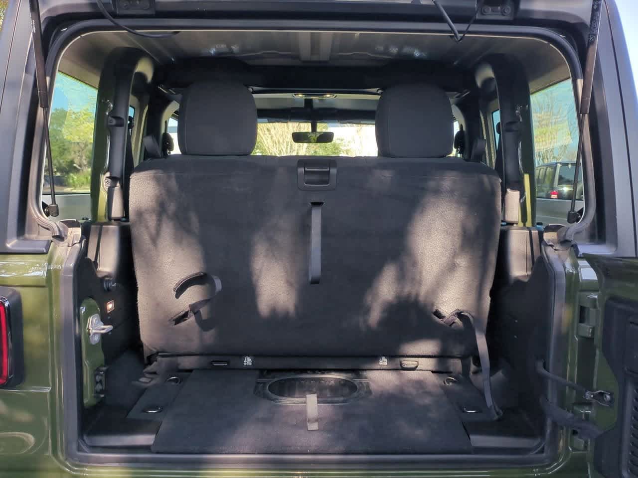 Thumbnail: 2022 Jeep Wrangler - 34