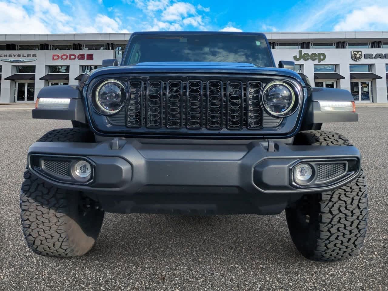 Thumbnail: 2025 Jeep Wrangler - 3