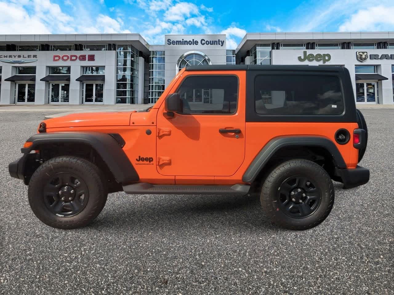 Thumbnail: 2025 Jeep Wrangler - 5