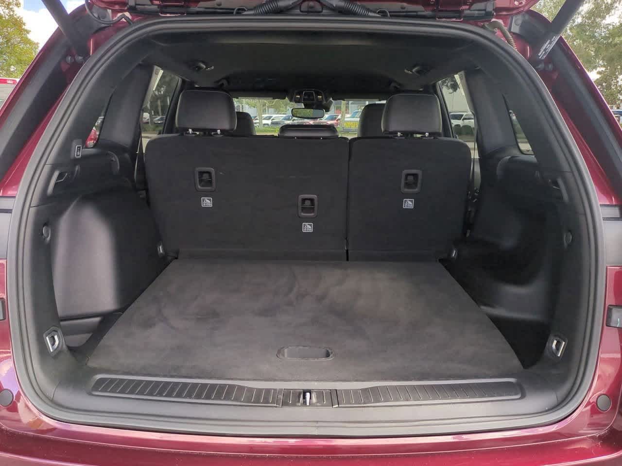 Thumbnail: 2024 Jeep Grand Cherokee - 34