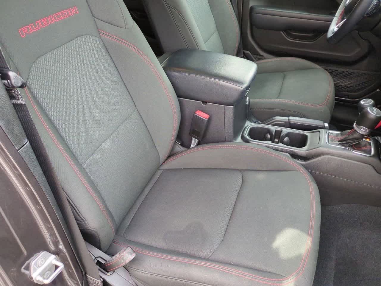 Thumbnail: 2022 Jeep Wrangler - 21