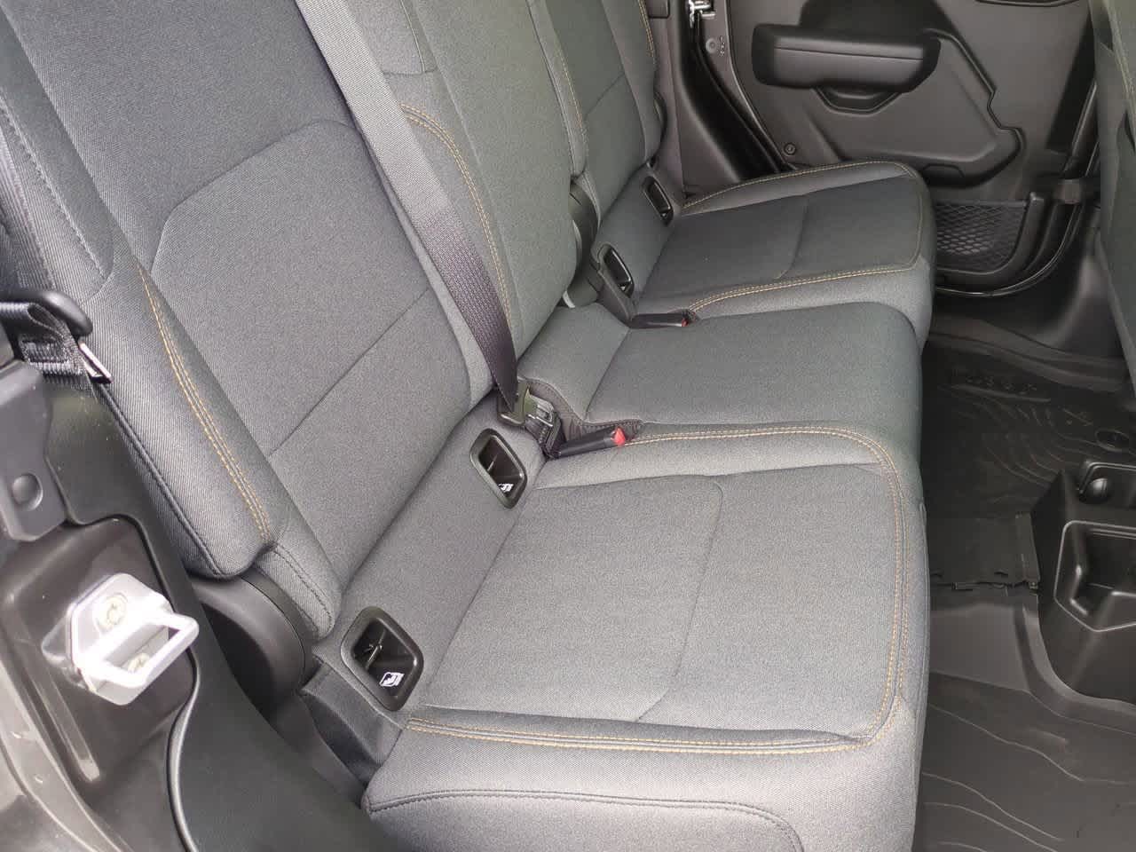 Thumbnail: 2026 Jeep Gladiator - 21