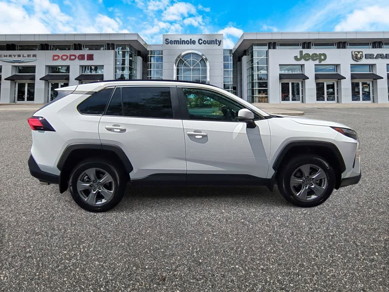 Thumbnail: 2024 Toyota RAV4 - 9