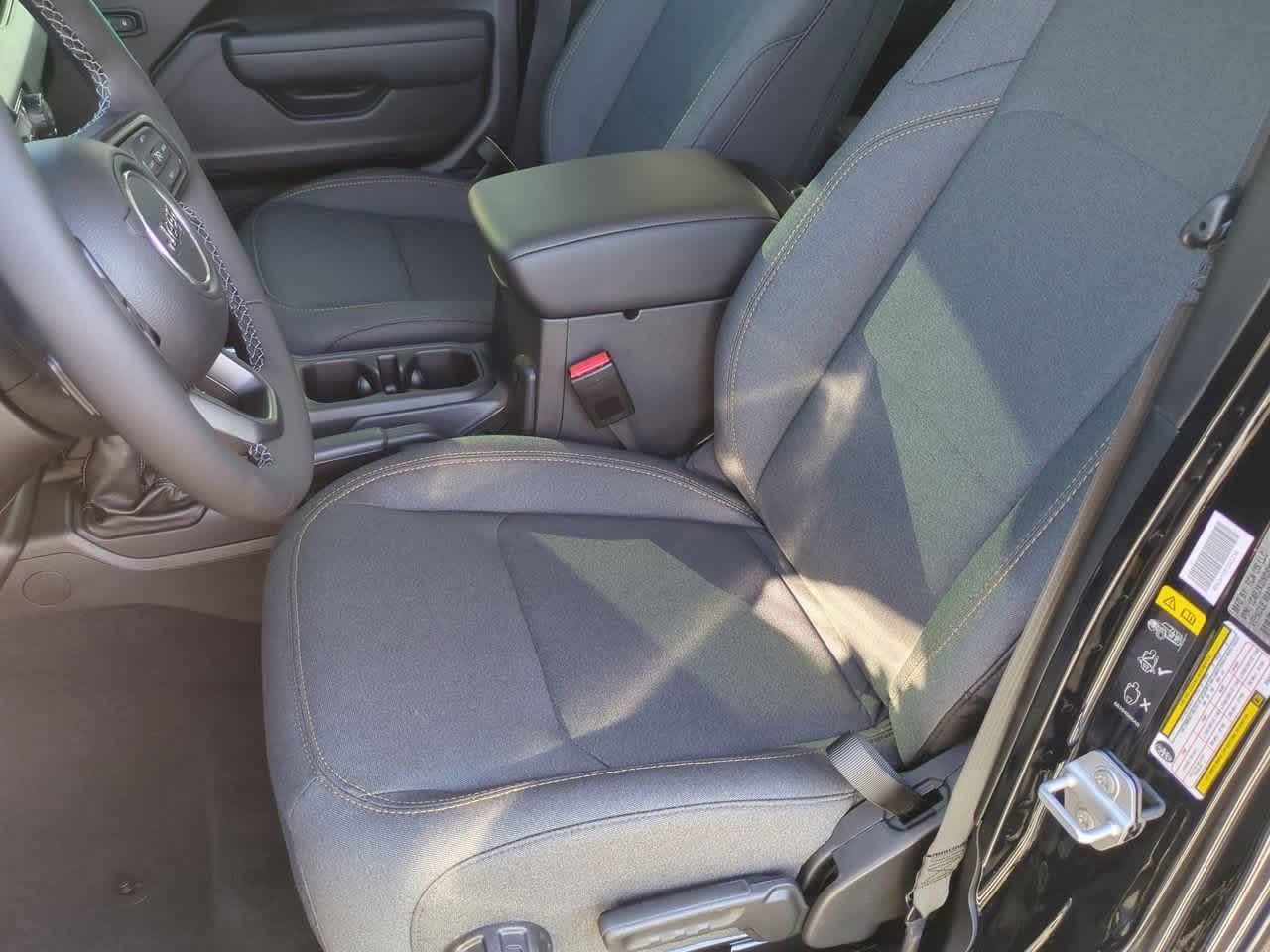 Thumbnail: 2025 Jeep Wrangler - 17