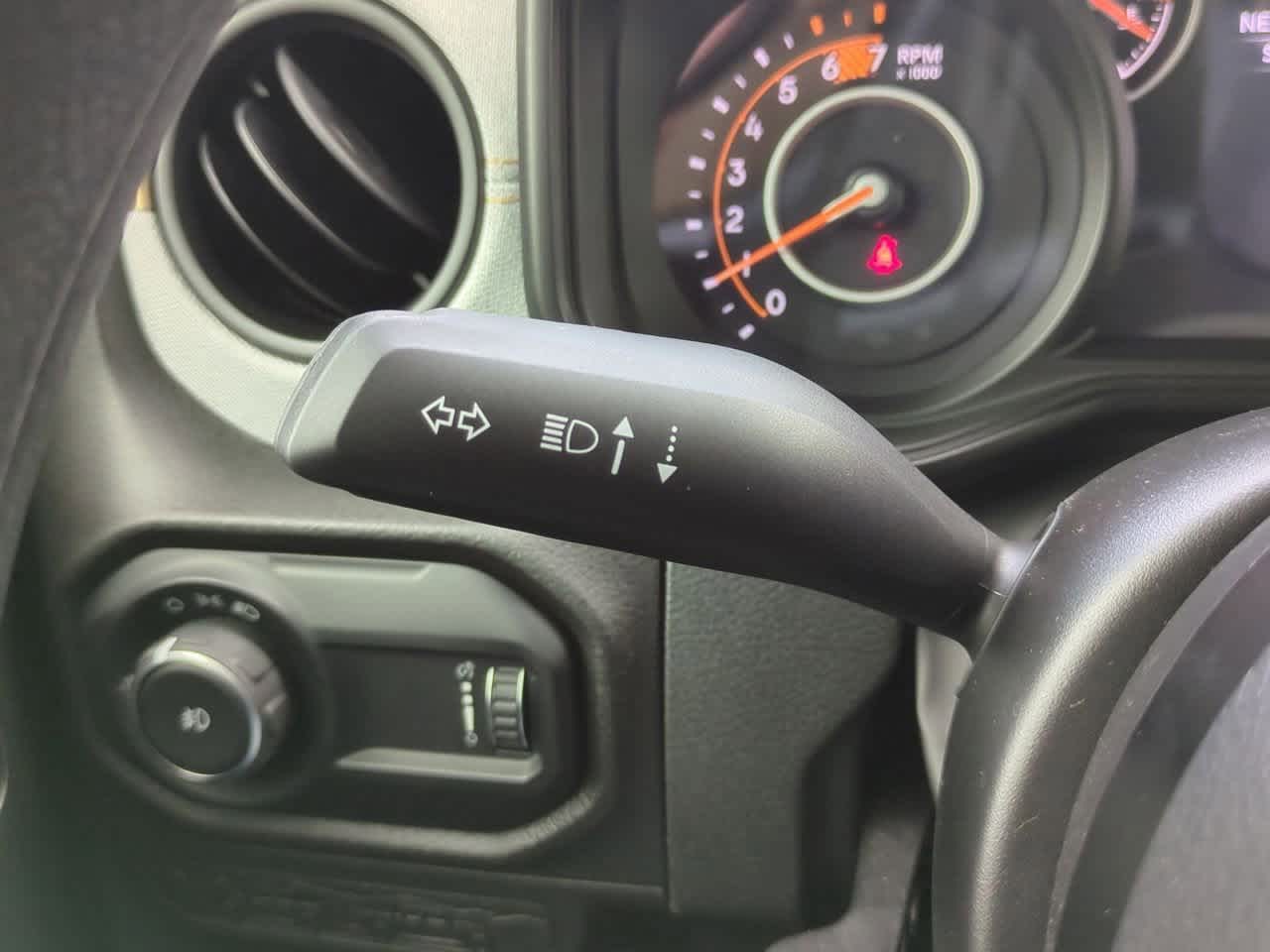 Thumbnail: 2025 Jeep Wrangler - 27