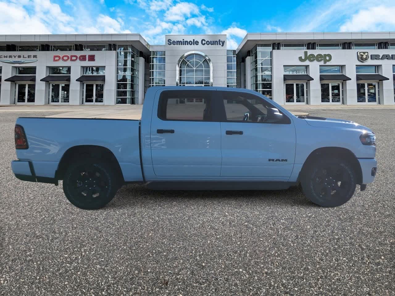 Thumbnail: 2026 RAM 1500 - 9