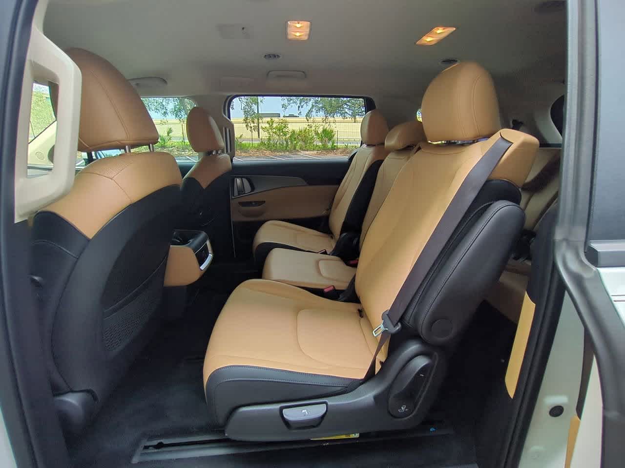 2024 Kia Carnival LX 20