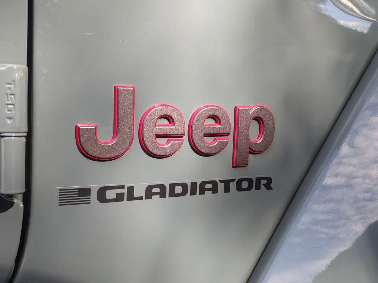 Thumbnail: 2024 Jeep Gladiator - 12