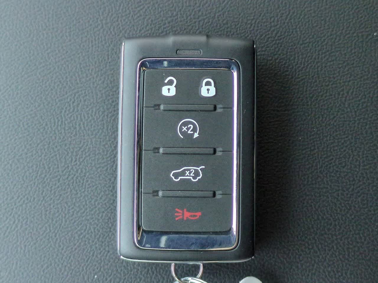 Thumbnail: 2025 Jeep Grand Cherokee L - 36