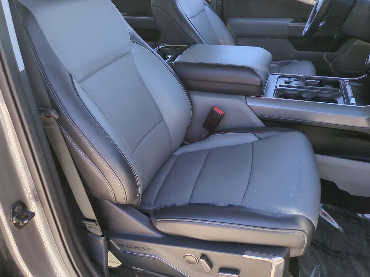 Thumbnail: 2021 Ford F-150 - 21