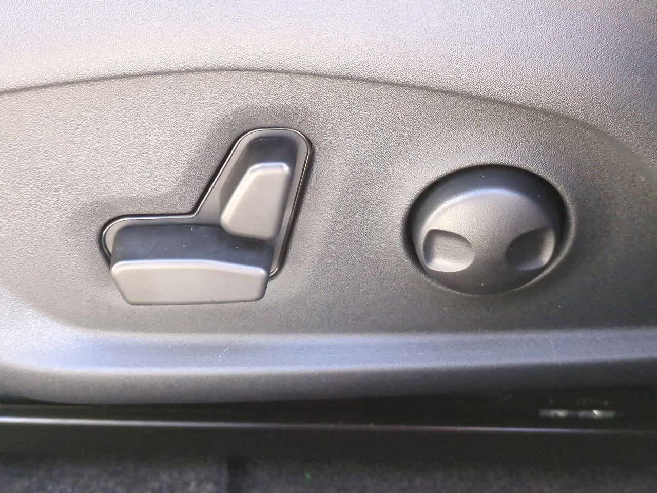 2025 Jeep Compass Latitude 16