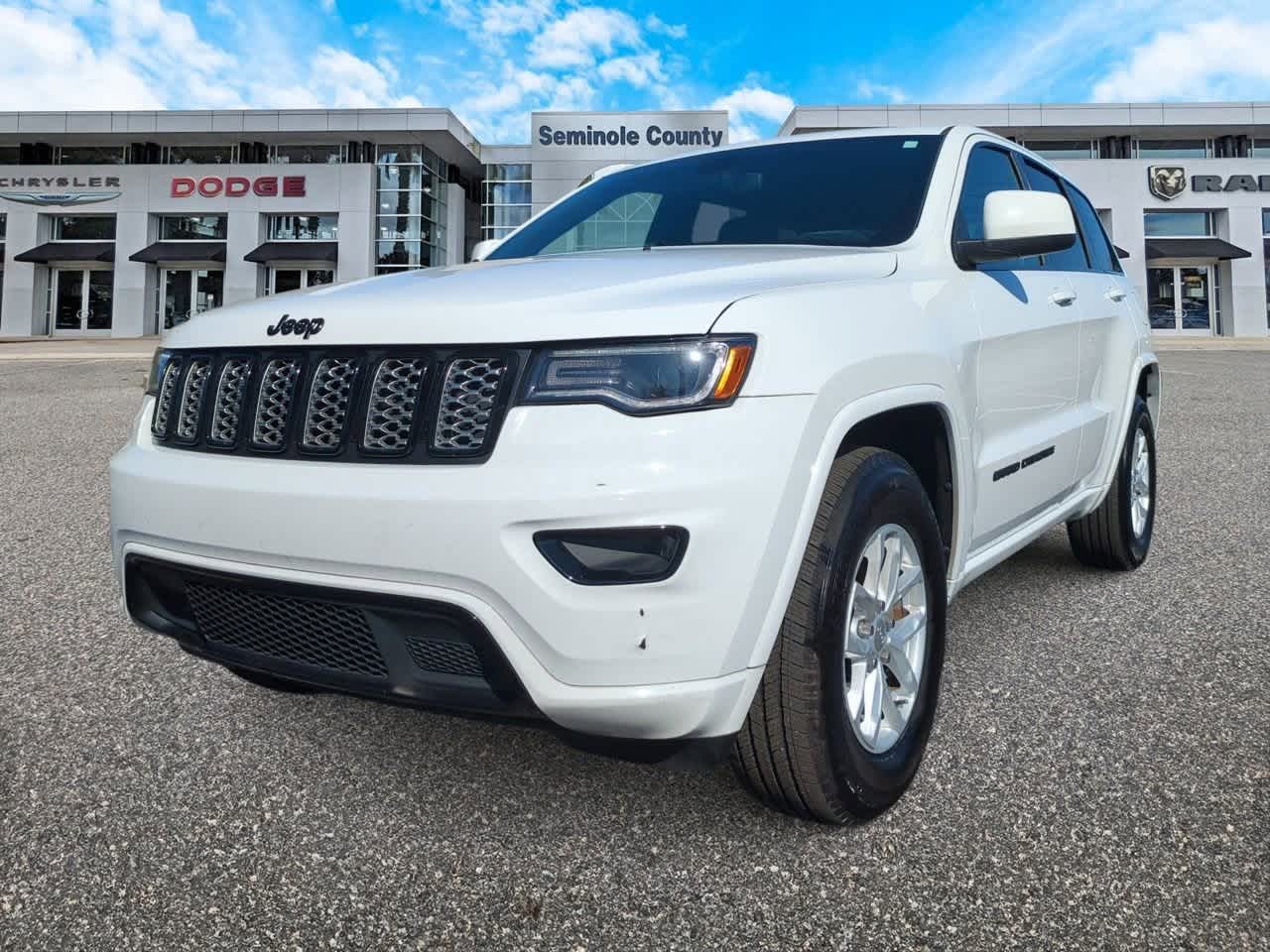 Thumbnail: 2020 Jeep Grand Cherokee - 4