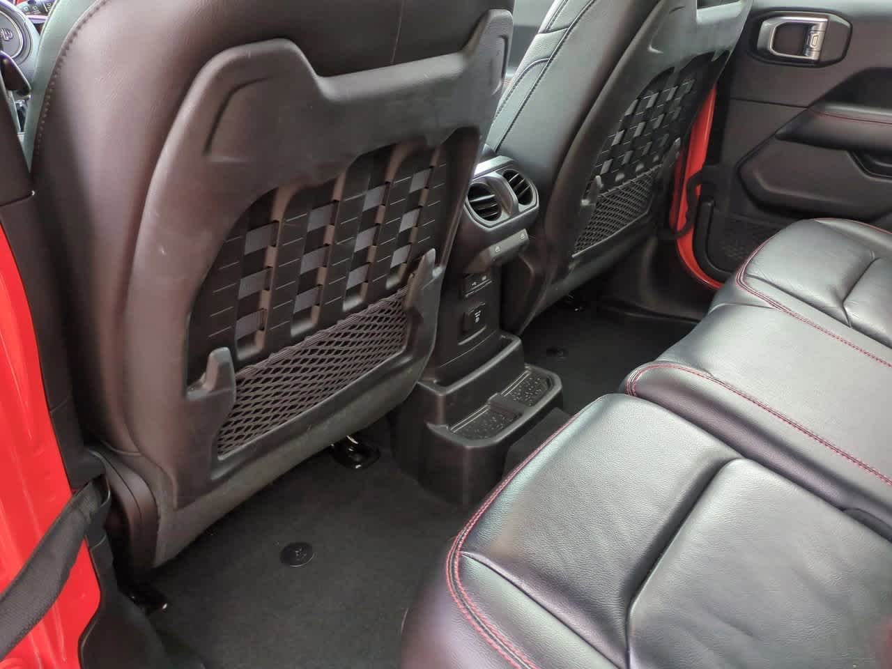 Thumbnail: 2020 Jeep Wrangler - 19