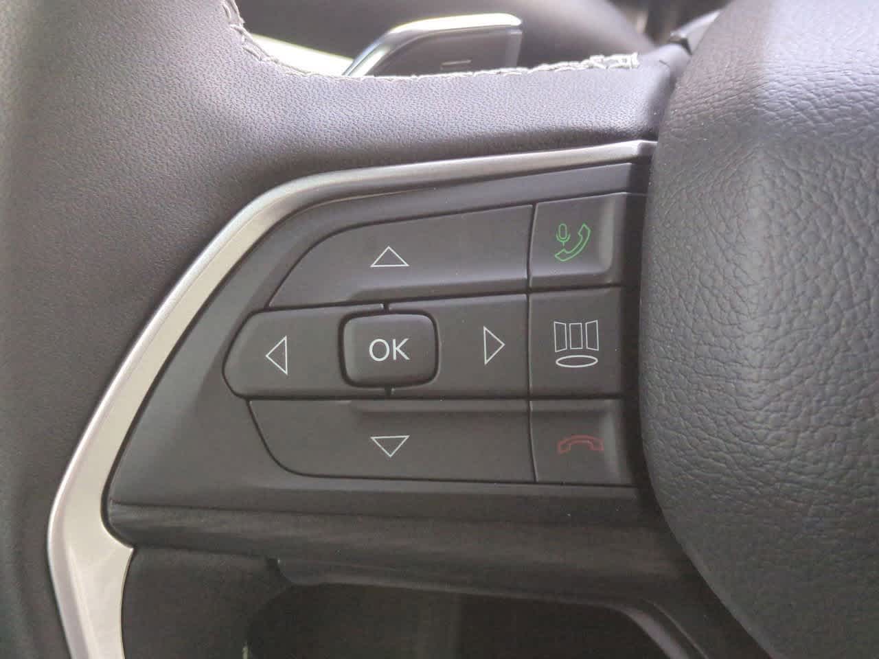 Thumbnail: 2025 Jeep Grand Cherokee L - 25