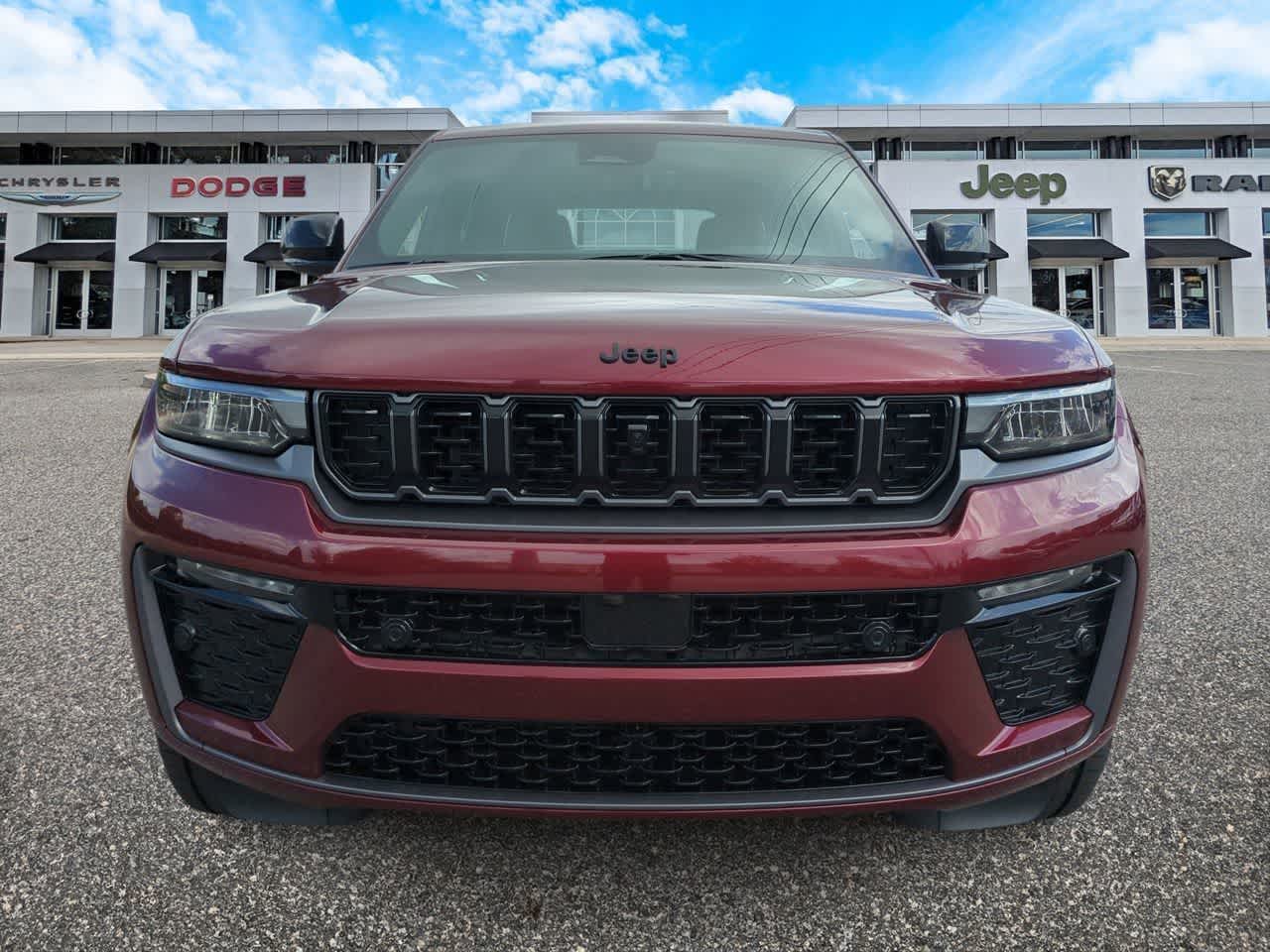 Thumbnail: 2026 Jeep Grand Cherokee - 3