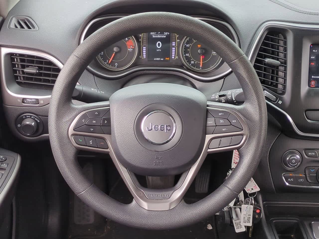 Thumbnail: 2021 Jeep Cherokee - 22