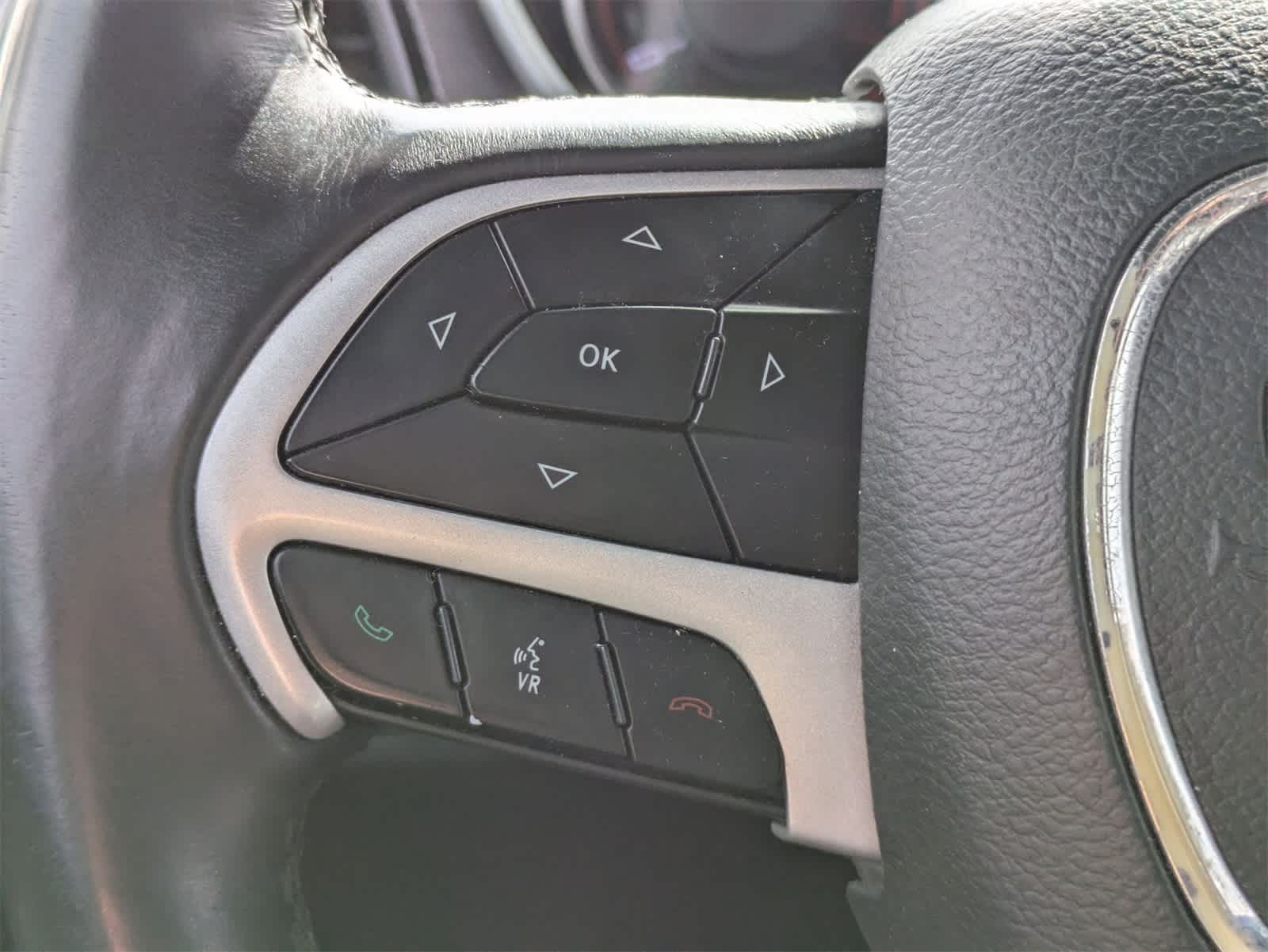 Thumbnail: 2017 Dodge Challenger - 8