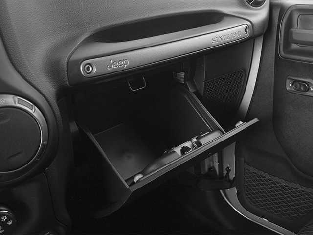 Thumbnail: 2014 Jeep Wrangler - 11