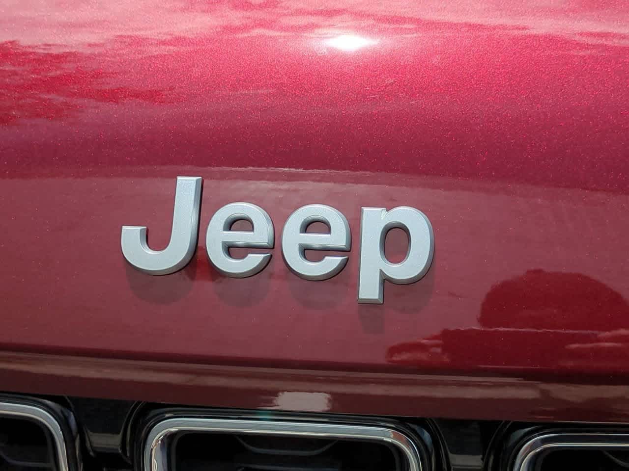 Thumbnail: 2025 Jeep Grand Cherokee - 12