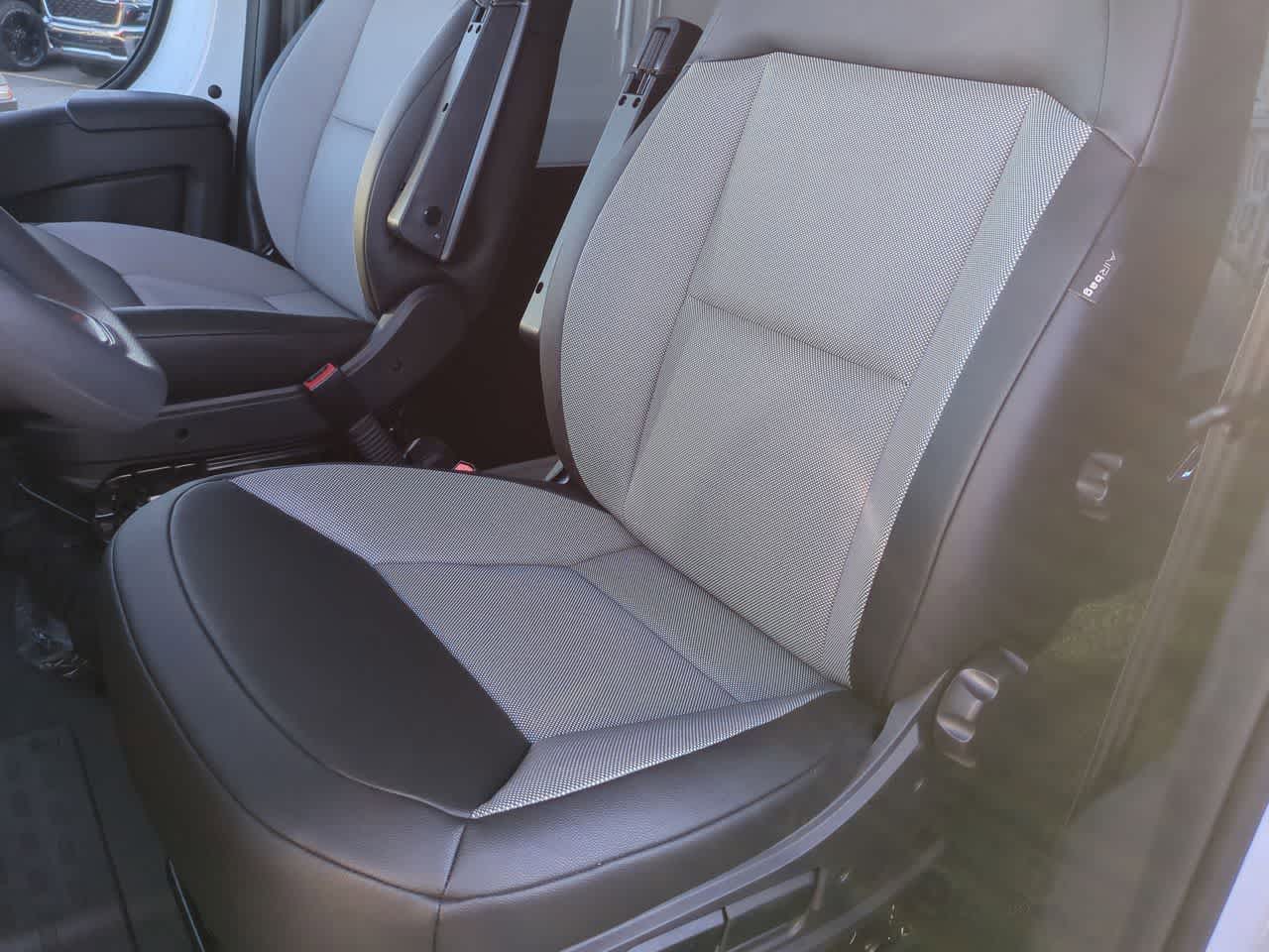 Thumbnail: 2026 RAM ProMaster - 16