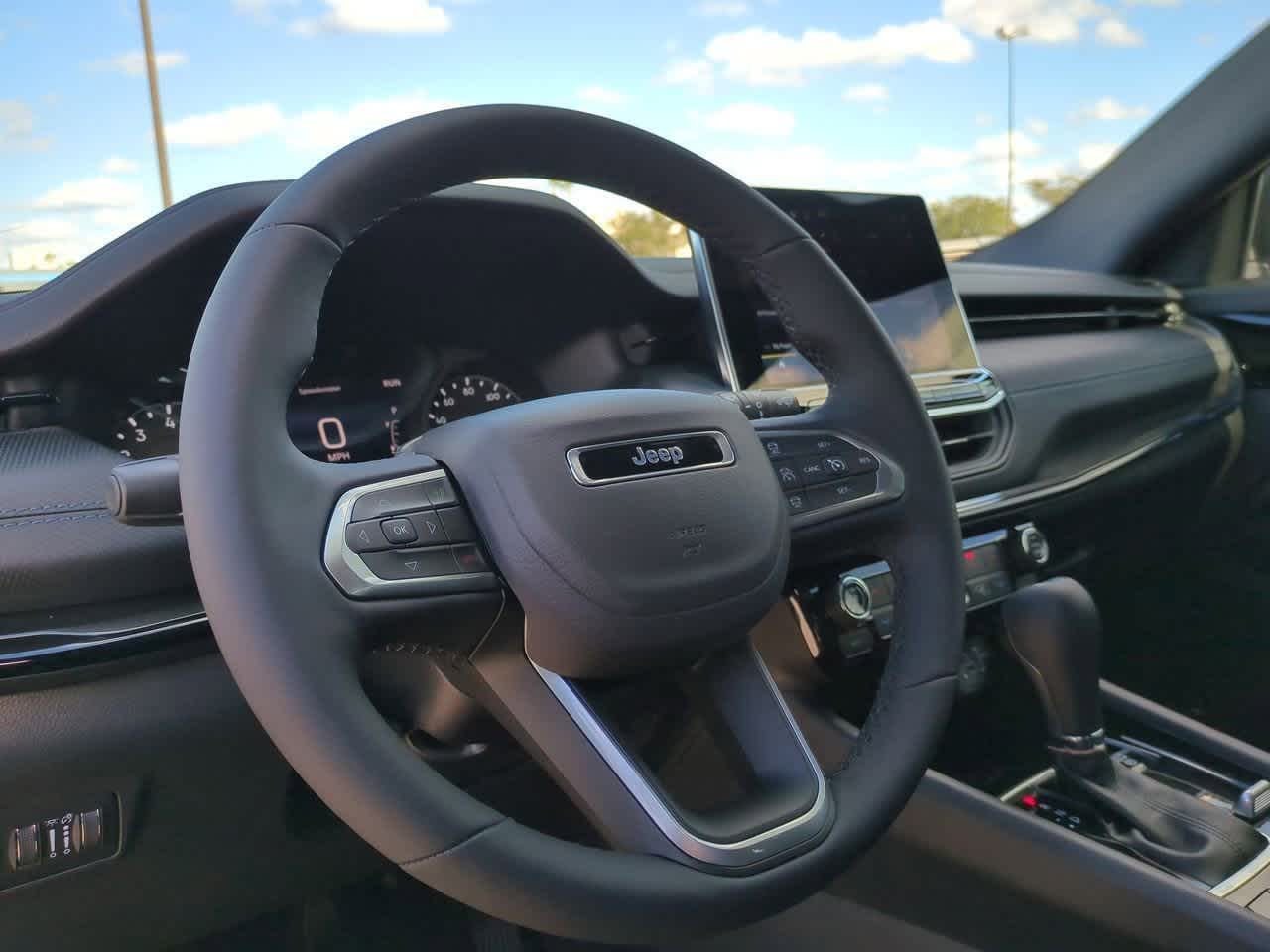 2025 Jeep Compass Latitude 10