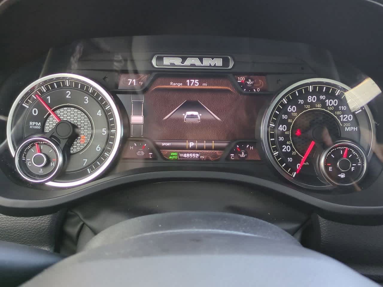 Thumbnail: 2025 RAM 1500 - 34