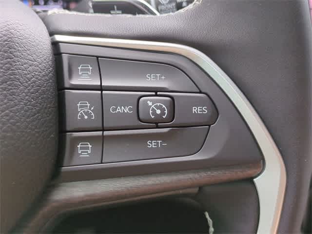 Thumbnail: 2025 Jeep Grand Cherokee - 27