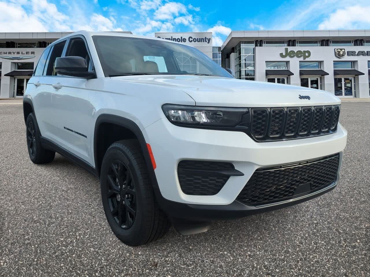 Thumbnail: 2025 Jeep Grand Cherokee - 2