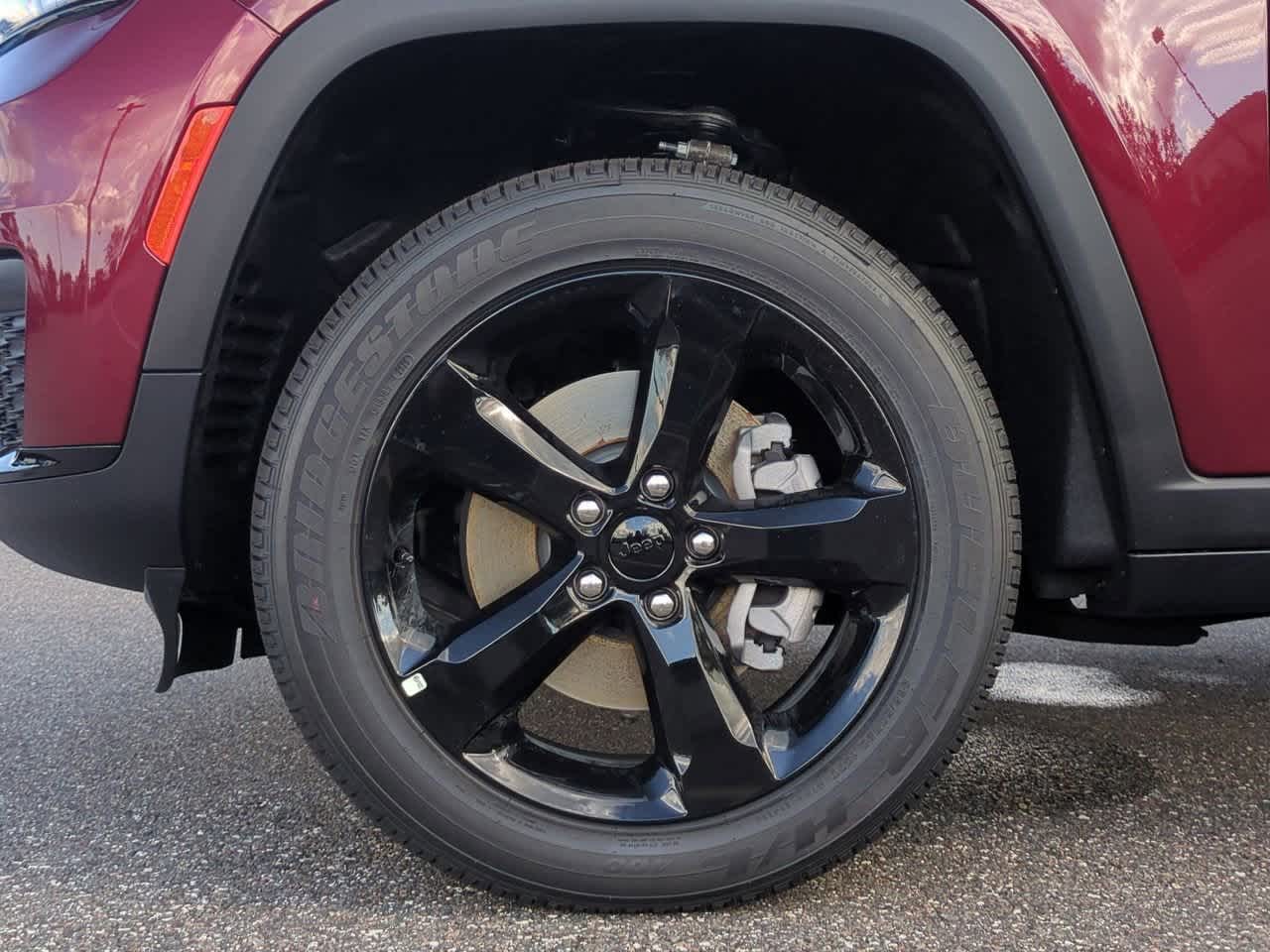 Thumbnail: 2025 Jeep Grand Cherokee L - 14