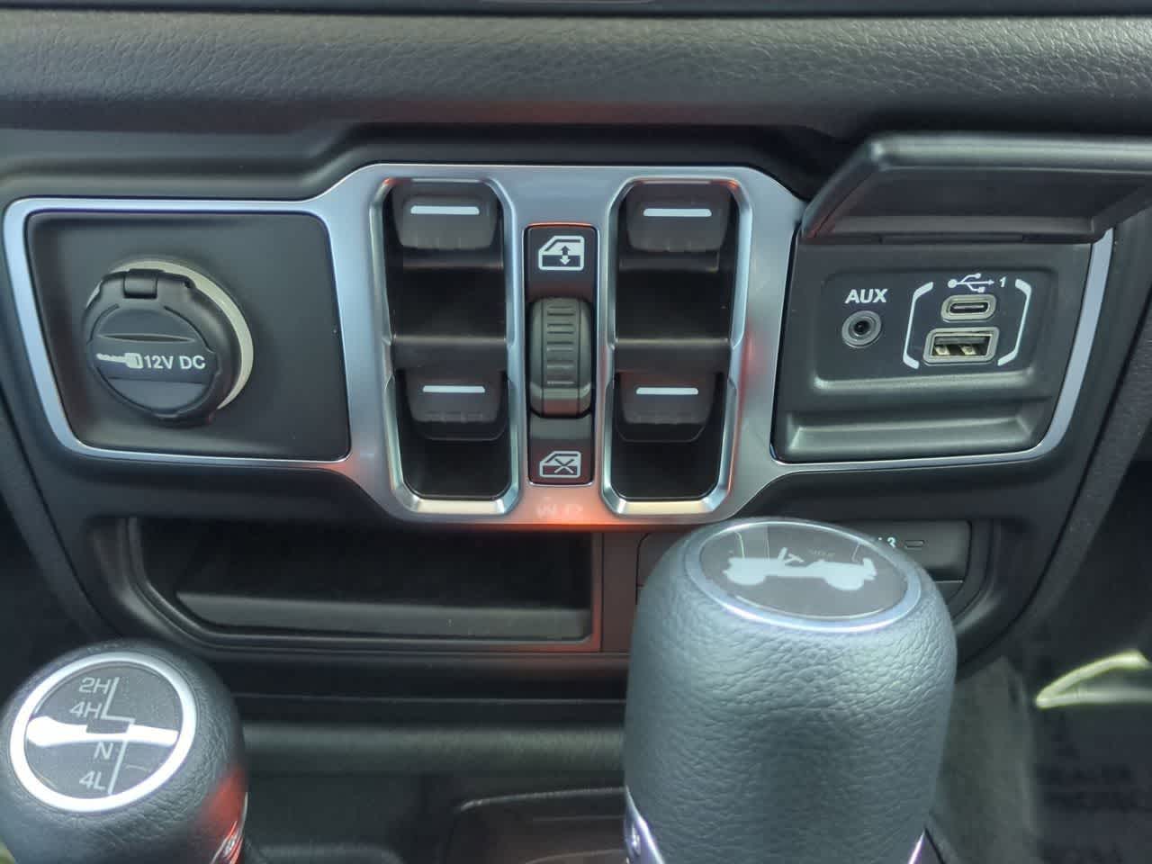 Thumbnail: 2026 Jeep Wrangler - 31