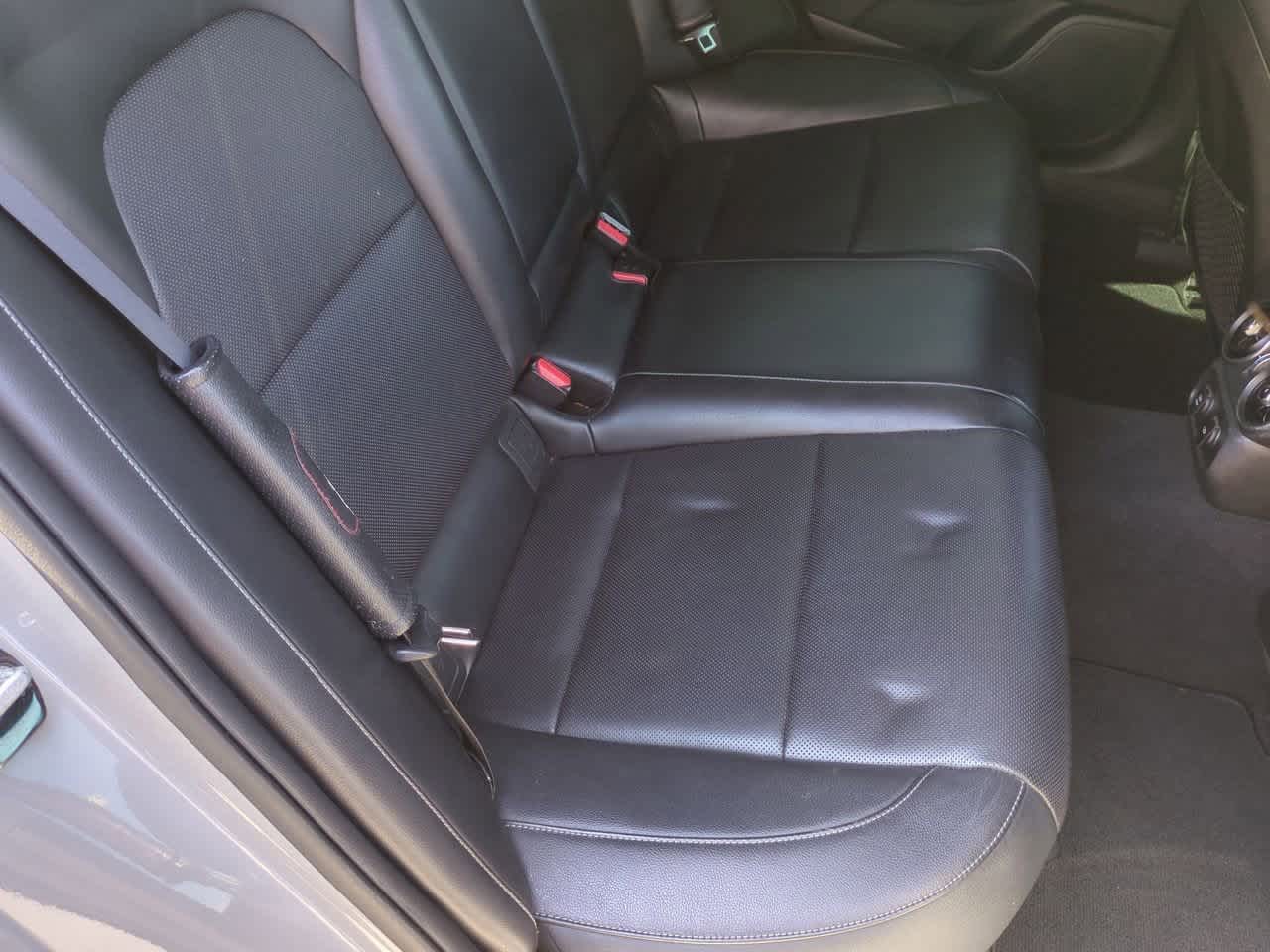 Thumbnail: 2022 Kia Stinger - 21