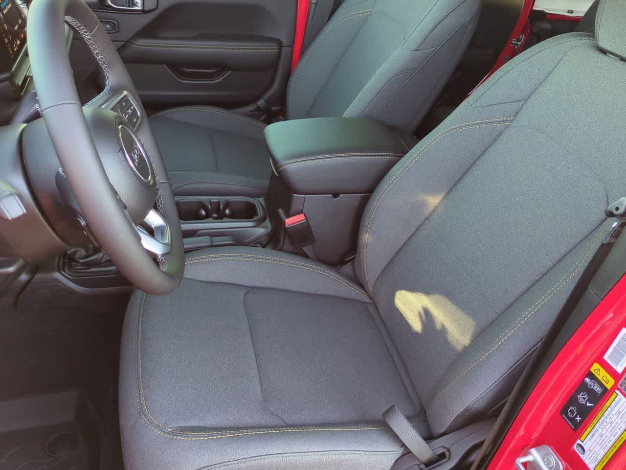 Thumbnail: 2026 Jeep Wrangler - 16