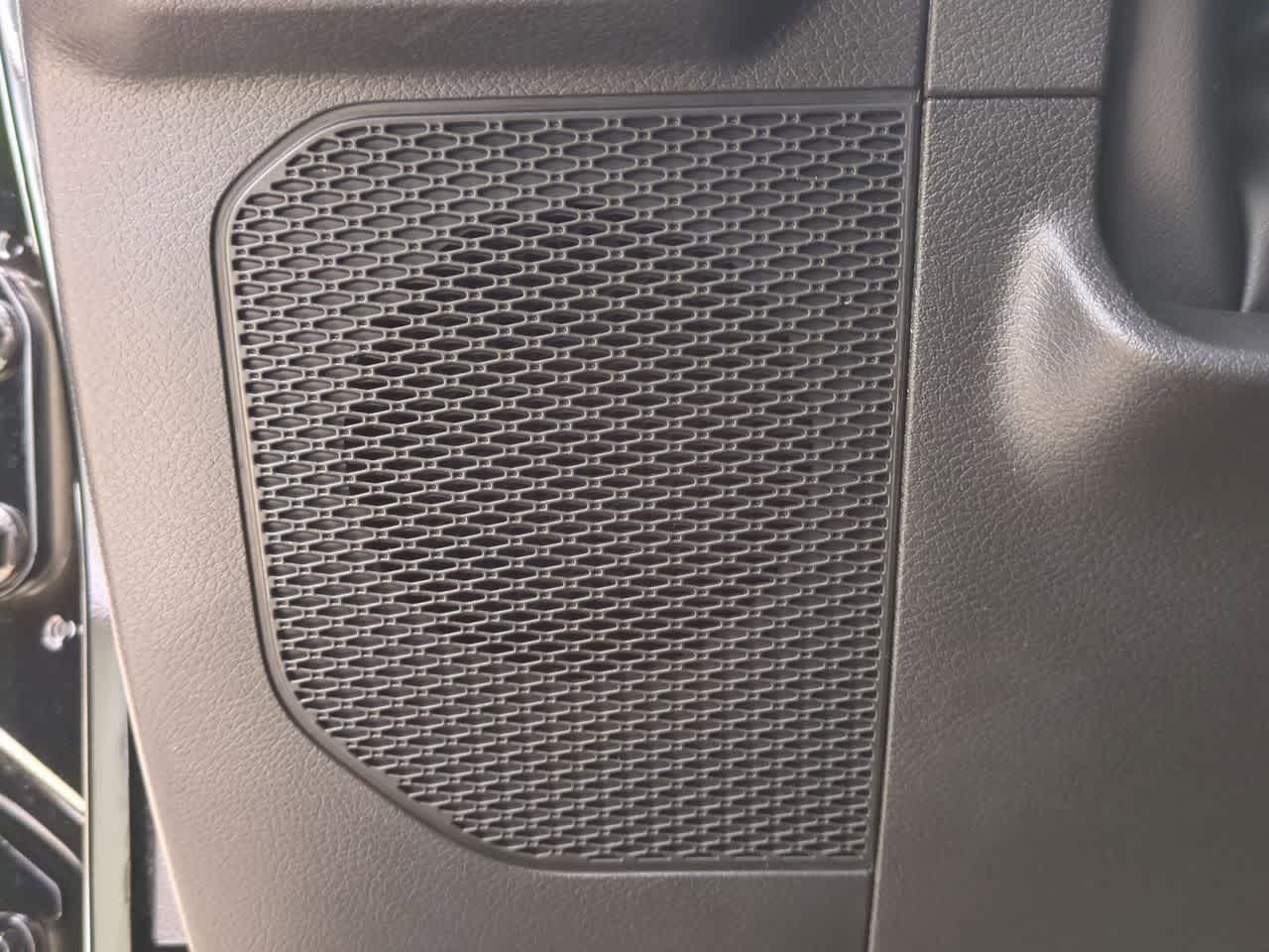 Thumbnail: 2026 Jeep Gladiator - 31