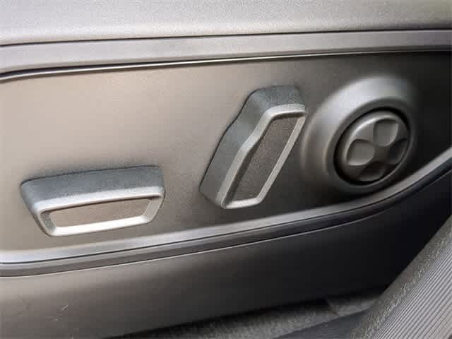 2025 Jeep Grand Cherokee L Limited Edition 18