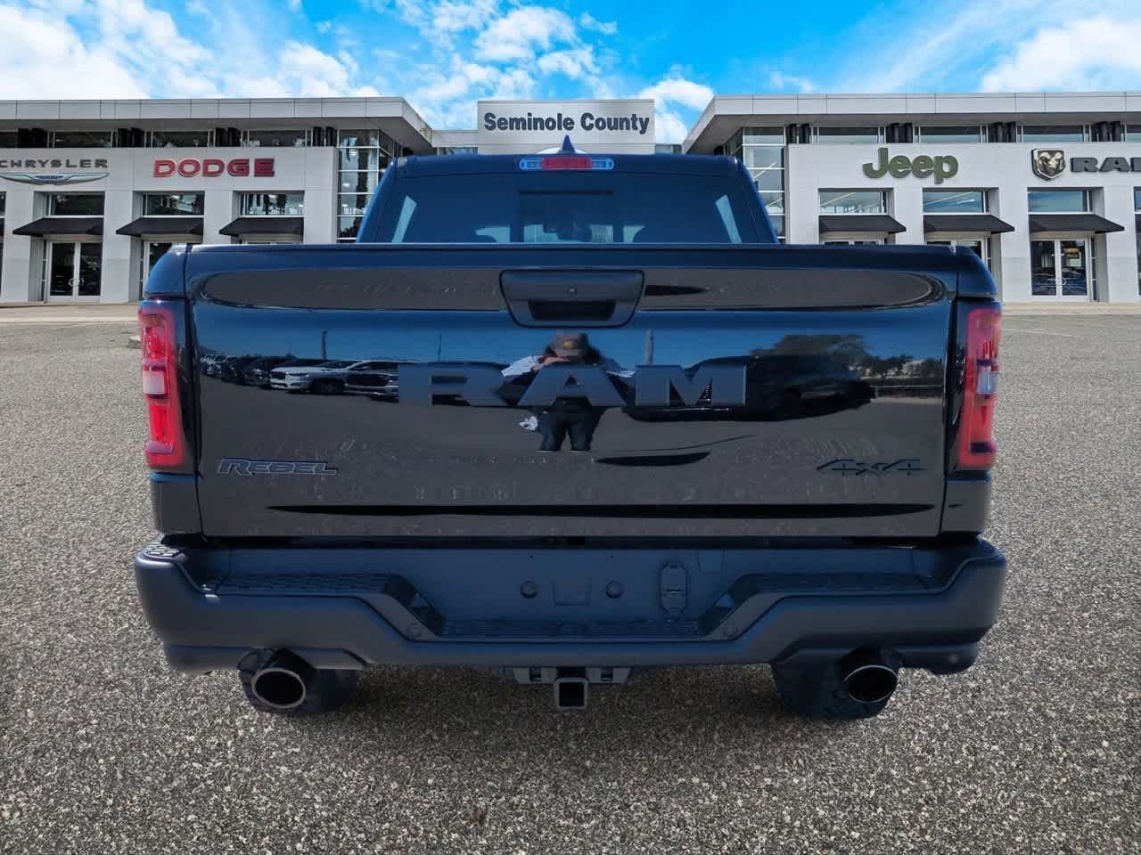 Thumbnail: 2026 RAM 1500 - 7