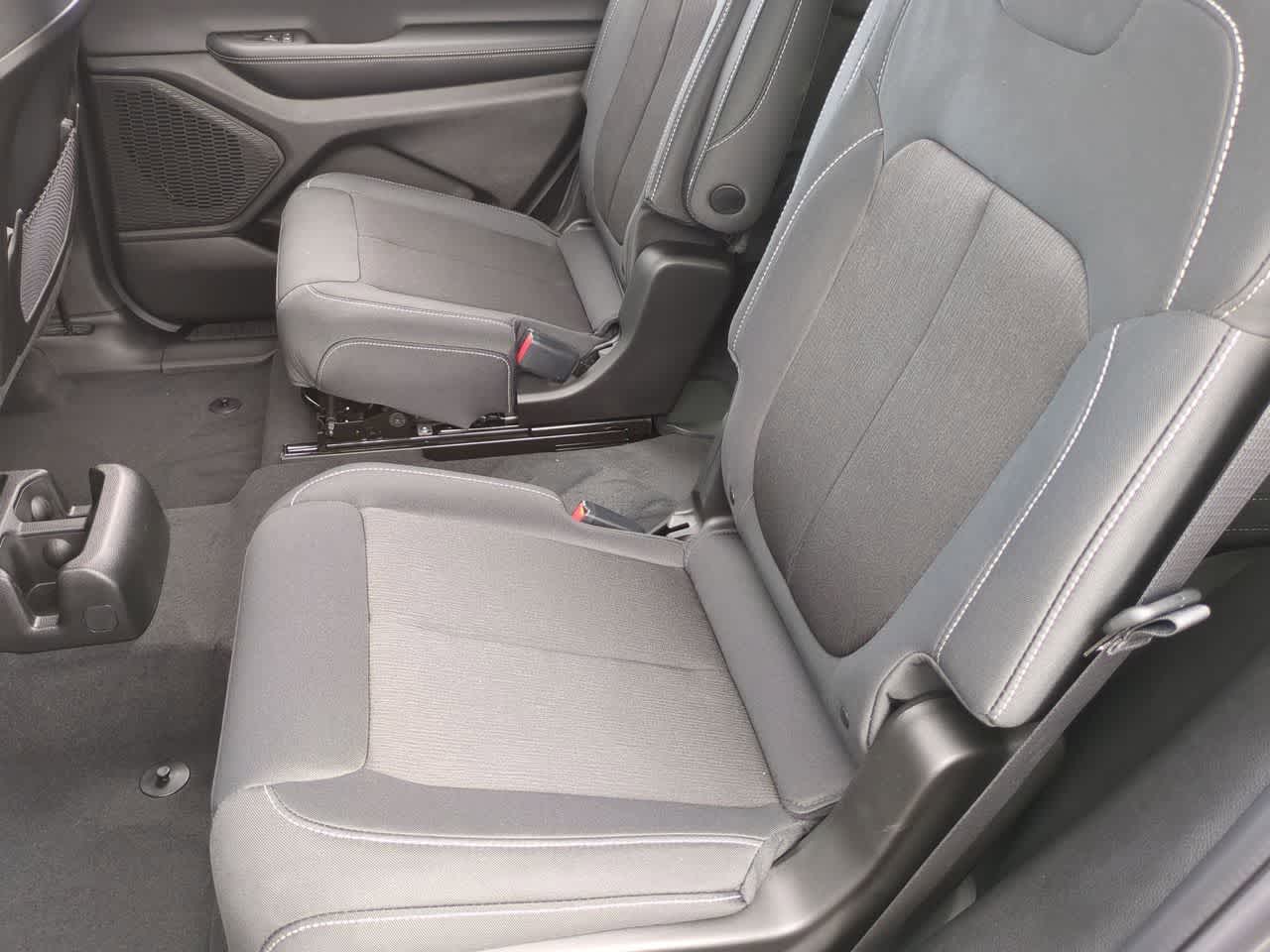 Thumbnail: 2025 Jeep Grand Cherokee L - 20